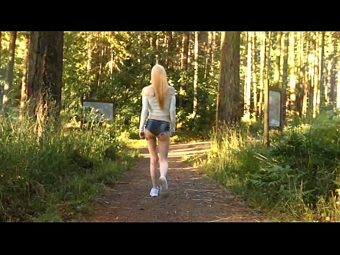 ❤️ Gruaja e bukur lëviz ngadalë, jo video nudo ️ Porno e vështirë në sq.redpornpictures.ru ❌️❤